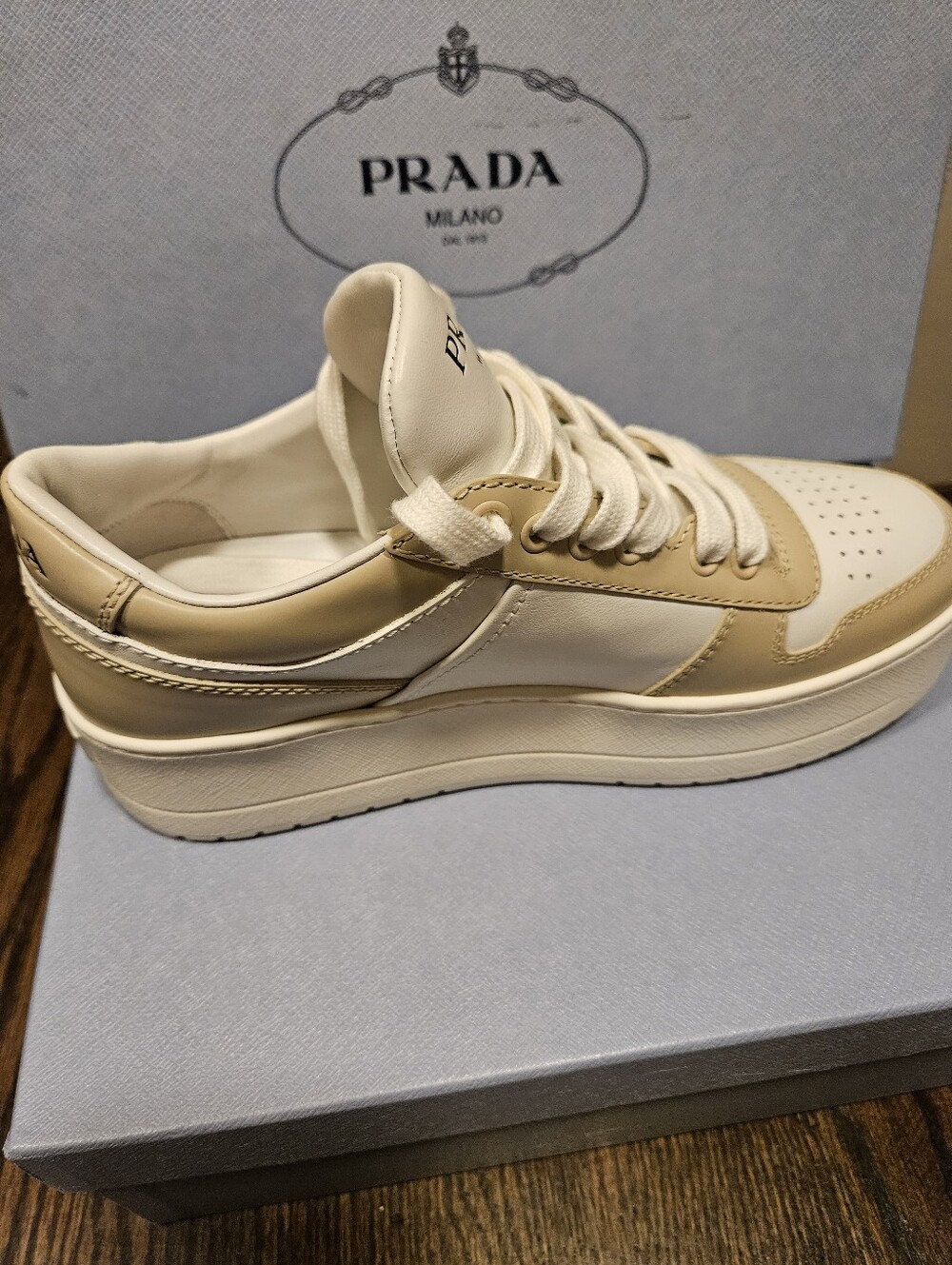 NEW PRADA DOWNTOWN LEATHER PLATFORM SNEAKERS TRAINERS SHOES SIZE 38 - Picture 9 of 10